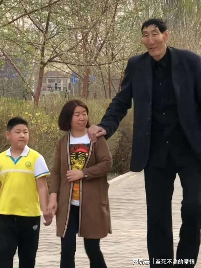 托托雷拉把西装留在酒店：我们要打回罗利