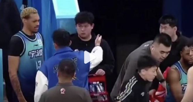 詹姆斯主场首秀8+8+7！76人3人20+加时负绿军 布朗首战旧主20+8