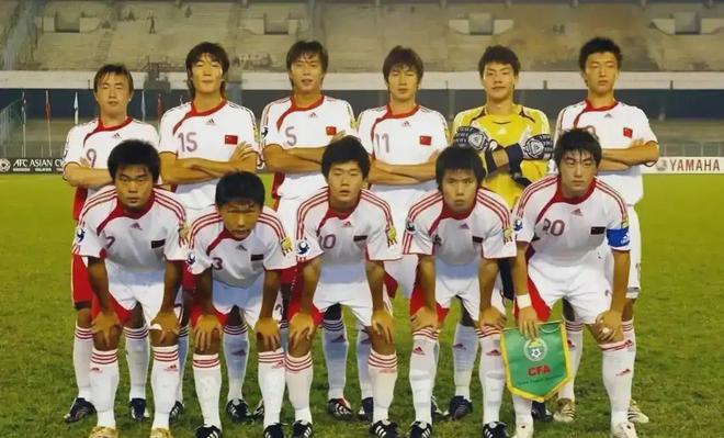 金球奖官方统计：马修斯41岁10个月获金球为史上最年长，梅西位列第2