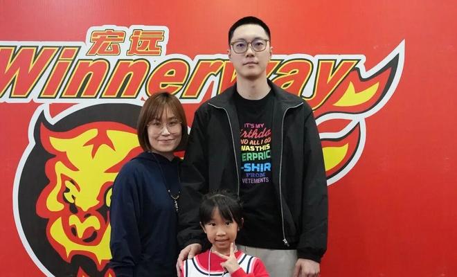 文班，很邓肯地，少拿了5000万