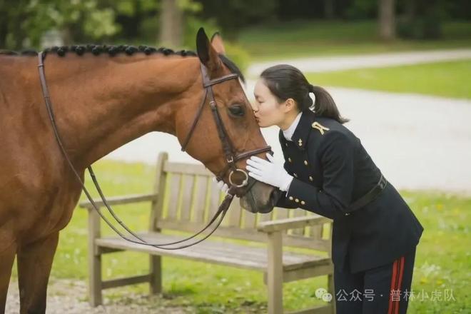 海外谈中国：短短数月 羚羊礁已变成人工岛 南海造陆技术巨大飞跃
