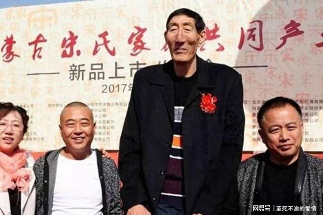 转型教练后执教首秀，任子威：将持续深耕西南冰雪产业
