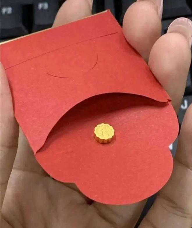 瑟洛特：哈兰德那个不是犯规；英格兰第一个进球完全是丑闻