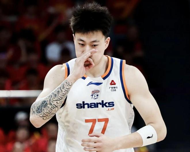 4年2.29亿,福克斯坑苦马刺!老板儿子“赶人”+搭首轮才能送走?