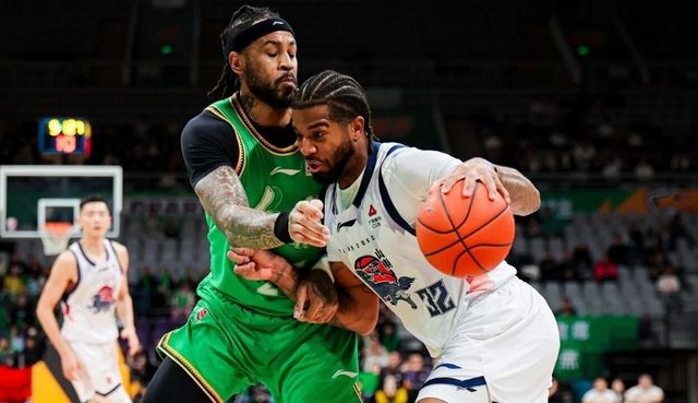 时隔4年再冲NBA！山东大汉好样的，26岁，场均20+5，首秀时间出炉